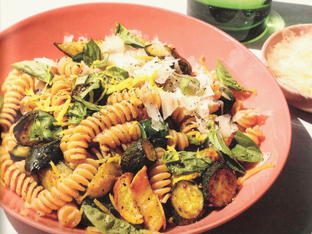Duftende Zucchini-Zitronen-Pasta.