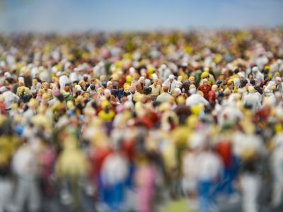 Die Menschen wurden innert weniger Jahrzehnte und mit unglaublicher Geschwindigkeit mit überragenden, neuen, technischen Möglichkeiten konfrontiert.  Bild: Pixabay
