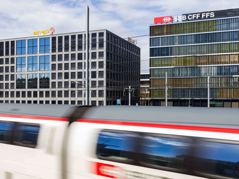 Staatsnahen Betrieben wie der Post wird häufig vorgeworfen, private Unternehmen zu konkurrenzieren. Foto: Nik Egger